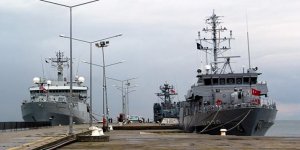 NATO'ya savaş gemileri Sinop'tan demir aldı