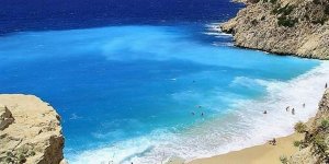 Kaş’ı ‘delik deşik edecek’ otobana yargı freni