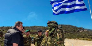 Yunan Bakan küstahlıkta sınır tanımıyor