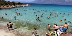 Kleopatra plajı her yıl 2 milyonu aşkın turist çekiyor