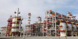 Rus Lukoil şirketi Özbekistan'da gaz işleme tesisi açtı