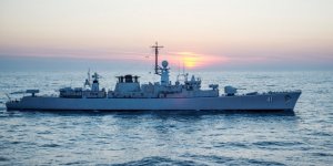 NATO gemileri Karadeniz'e giriş yaptı