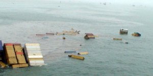 Gemiden düşen konteynerler kayboldu