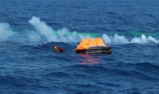 Sahil Güvenlik’ten nefes kesen boğulma tatbikatı
