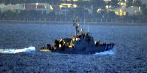 Yunan askerleri Türk kaptanı yaraladı