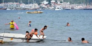 Marmaris sahilleri cıvıl cıvıl