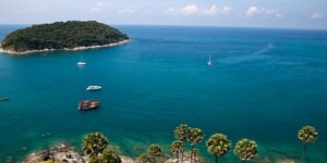 Phuket adasında facia! İki turist teknesi battı
