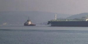 İstanbul Boğazı'nda gemi trafiği durdu!