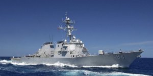 ABD’nin Carney destroyeri, tekrar Karadeniz’de