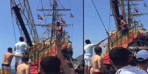 Tekne turunda yolcular facianın eşiğinden döndü