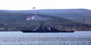 ABD savaş gemisi Boğaz’dan geçti