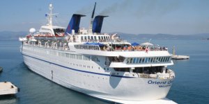 Orient Queen Marmaris’e demirledi