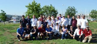 Eker çalışanları yelken yarışı yaptı