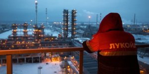 Lukoil, İran'dan petrol alımını durdurdu