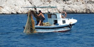 Libya, 2 İtalyan balıkçı teknesine el koydu