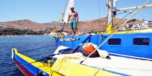 Fırtınaya yakalanan Türk sörfçü kayboldu