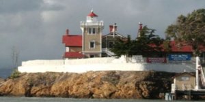 Issız ada otel 65 bin dolar maaşla personel arıyor