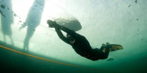 Dalış rekortmeni Şahika Ercümen dünya basınında!