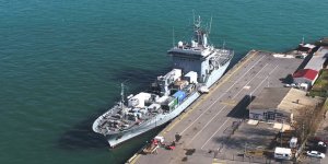 Alman gemisi Sarayburnu’na demirledi