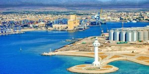 Hükümetle liman işçileri arasında özelleştirme krizi