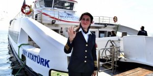 İzmir Körfezi’ndeki "tek kadın kaptan