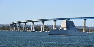 ABD'nin Zumwalt'ı, ilk operasyonuna başladı!