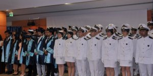 Egeli denizcilerin mezuniyet heyecanı