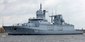 F125 firkateyni Alman Donanmasına teslim edildi