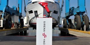 Sırena 88 suya indirildi