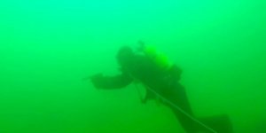 Nükleer denizaltıları gizleyerek üsten tahliye ettiler