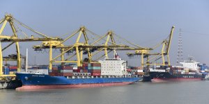 Bangladeş'te limanlardaki faaliyetler durduruldu