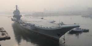 Çin, uçak gemisiyle Tayvan'a 'gözdağı' mı veriyor?