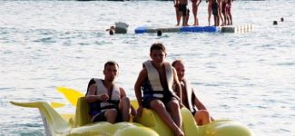 Kapuz Plajı'nda deniz bisikletleri kaldırıldı