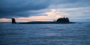 Rusya yeni bir nükleer denizaltıyı suya indirdi