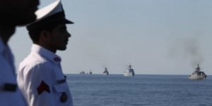 ABD İran’a karşı Hint Okyanusu'na B-52 gönderecek