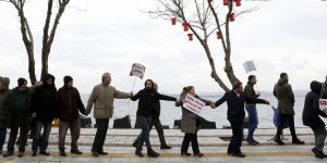 İstanbul için insan zinciri
