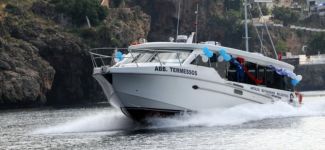 Deniz otobüsü mürettebatına acil durum eğitimi verildi