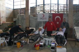 Karaköy Limanı kan bağışladı