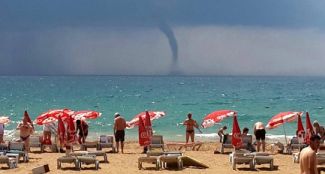 Alanya'da hortum meydana geldi