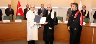 İTÜ Binali Yıldırım'a fahri doktora ünvanı verdi