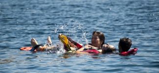 UMKE gönüllüleri denizde acil müdahale eğitimi aldı