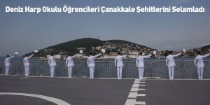 Deniz Harp Okulu Öğrencileri Çanakkale Şehitlerini Selamladı