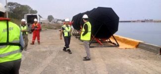 Altınova'da gerçeğini aratmayan deniz kirliliği tatbikatı