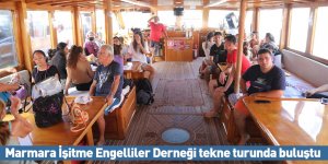Marmara İşitme Engelliler Derneği tekne turunda buluştu