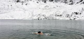 Karadeniz beyaza büründü