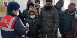 İzmir’de 313 Düzensiz Göçmen Yakalandı
