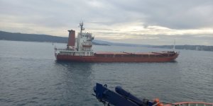 İstanbul Boğazı'nda Arızalanan Gemi Sarıyer'e Demirledi