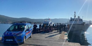 Ege Denizi'nde Göçmen Kaçakçılarına İHA'lı Operasyon