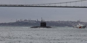 İstanbul Boğazı'ndan Rusya'ya Ait Saldırı Tipi Denizaltı Karadeniz'e Doğru Yol Aldı