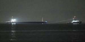 Ahırkapı Açıklarında Makine Arızası Yapan Yük Gemisi Demirletildi